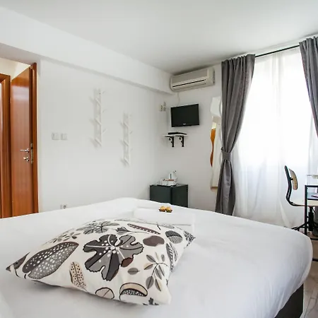 بيت ضيافة Ivanka تروغير