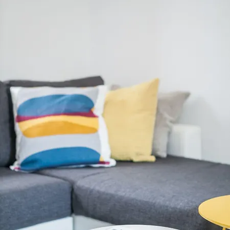 Ivanka 3* تروغير